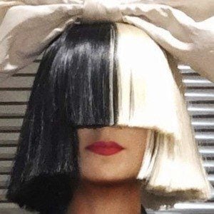 Sia Headshot 2 of 3