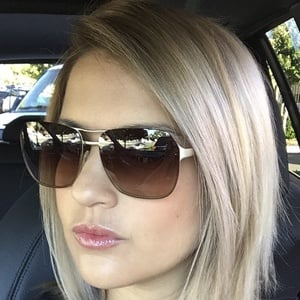 Sisanie at age 30