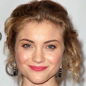 Skyler Samuels Headshot 5 of 8