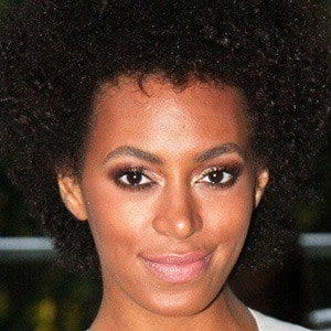 Solange Knowles Headshot 9 of 10