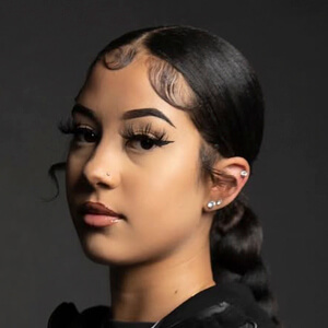sophiexorose Headshot 3 of 7