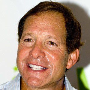 Steve Guttenberg Headshot 5 of 6