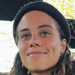 Tash Sultana Headshot 6 of 10