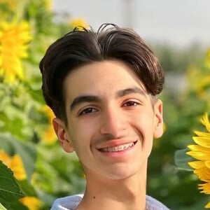 Tayem Alzaraai Headshot 7 of 7