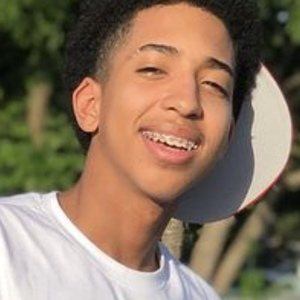 Thaat.kidd.godd Headshot 6 of 10