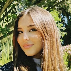 Thata Freitas Headshot 5 of 6