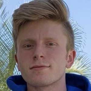 thequakehub at age 18