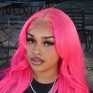 therealtishh Headshot 5 of 7