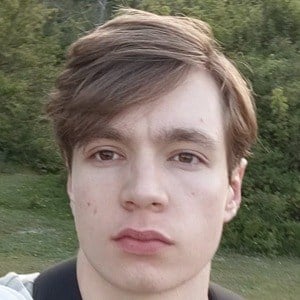 Thomas Game Docs Headshot 7 of 10