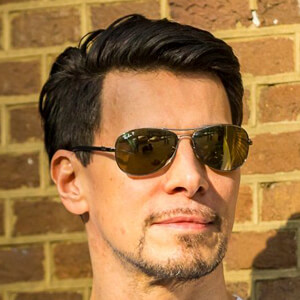 Thomas Gold Headshot 3 of 6