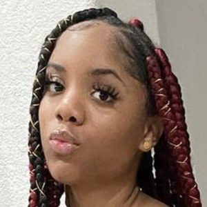 Meniyah Biscette Headshot 7 of 12