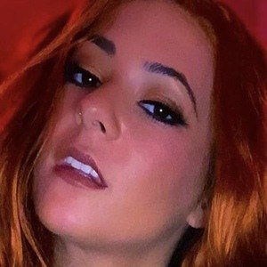 Tommi Lynn Headshot 9 of 10