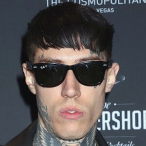 Trace Cyrus at age 30