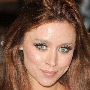 Una Healy Headshot 5 of 10