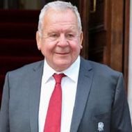 Bill Beaumont