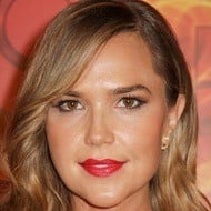 Arielle Kebbel