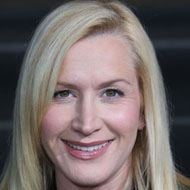 Angela Kinsey