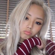 Vyvan Le