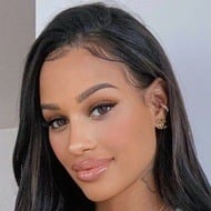 Fanny Neguesha